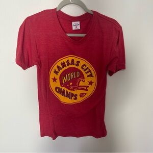 Charlie Hustle Women's Kansas City Chiefs World Champion Shirt XS